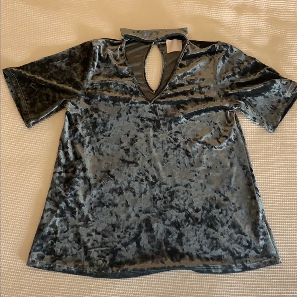Karlie velvet top